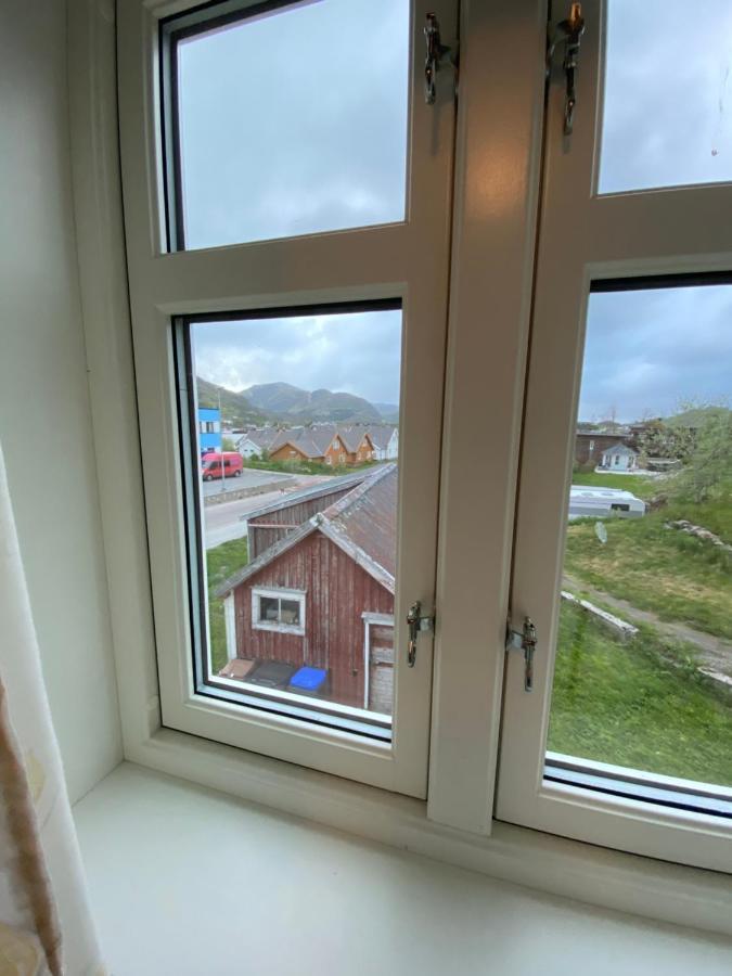 Nordlandshuset "Lottebakken", Ballstad In Lofoten Esterno foto
