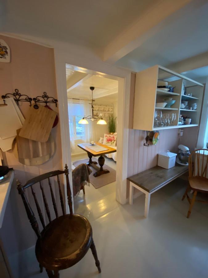 Nordlandshuset "Lottebakken", Ballstad In Lofoten Esterno foto