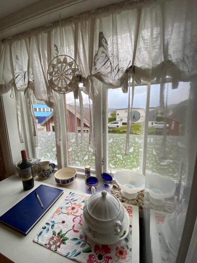 Nordlandshuset "Lottebakken", Ballstad In Lofoten Esterno foto