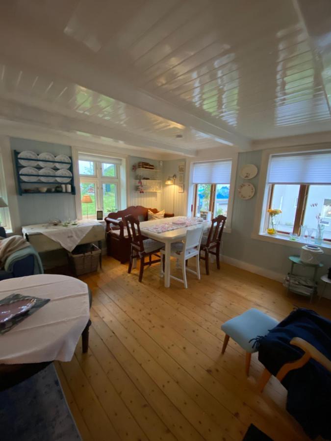 Nordlandshuset "Lottebakken", Ballstad In Lofoten Esterno foto