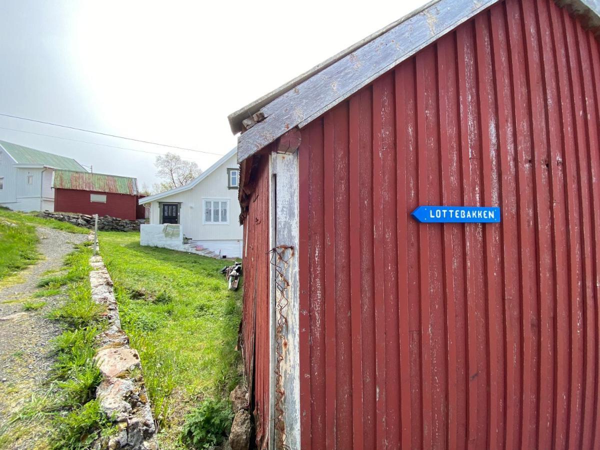 Nordlandshuset "Lottebakken", Ballstad In Lofoten Esterno foto