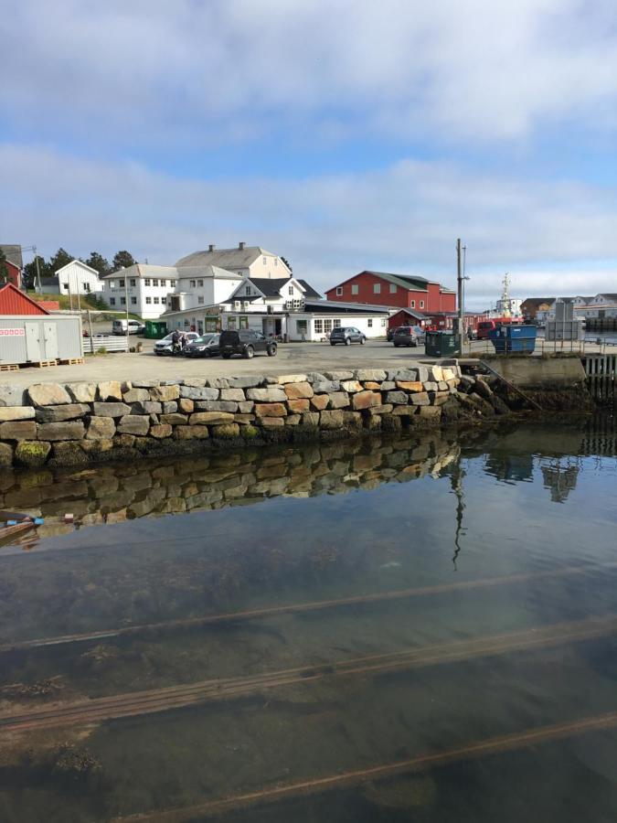 Nordlandshuset "Lottebakken", Ballstad In Lofoten Esterno foto